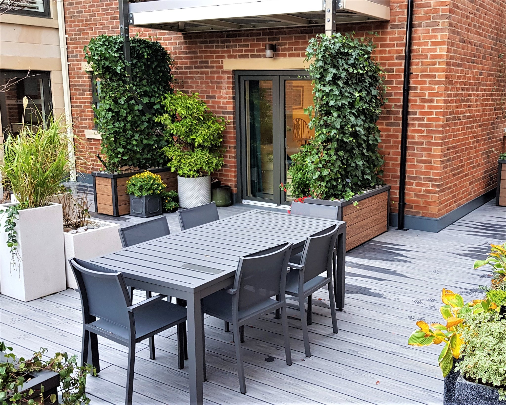 Award Winning Darren Smith Homes Communal Decking Area at St Paul's Lock, Mirfield